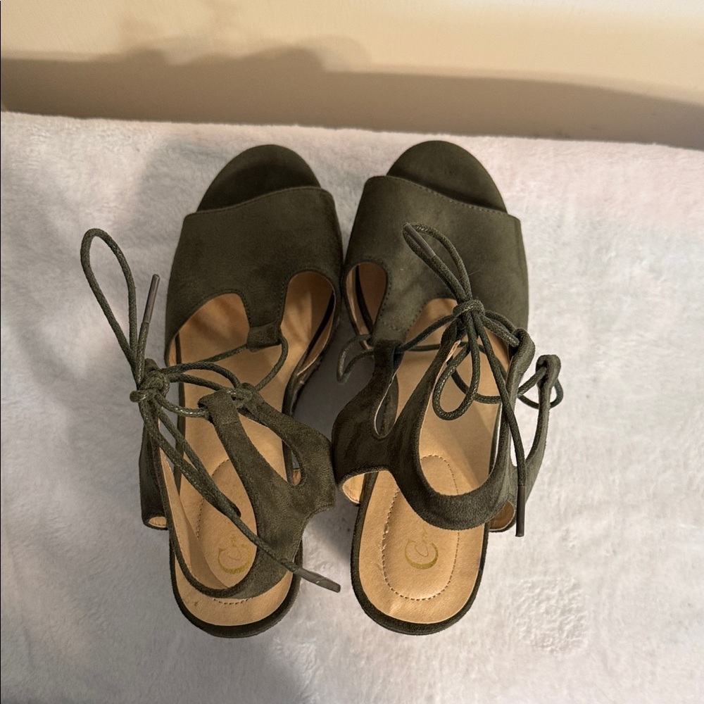 Women's Olive Green Lace-Up Sandals